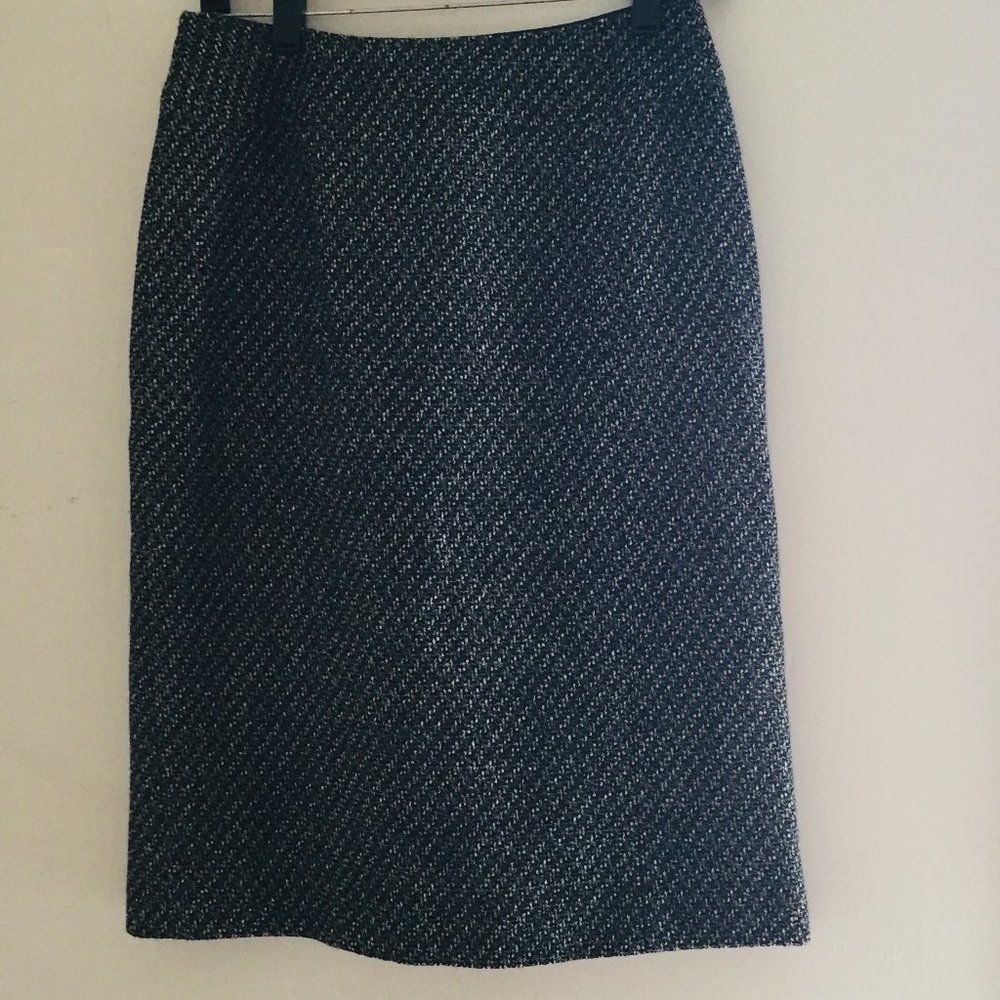 Talbots Black/ White Tweed 100% Wool Pencil Skirt Size 4P